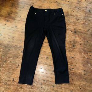 Chico’s stretchy black So slimming 2/12 travelcore Ankle pants